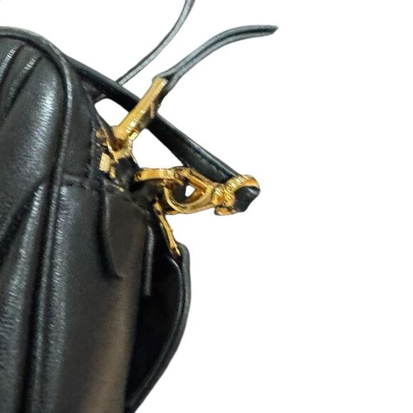 Miu Miu Black Leather Matelasse Quilted Double Zip Shoulder Bag Pochette Auth - Picture 14 of 14